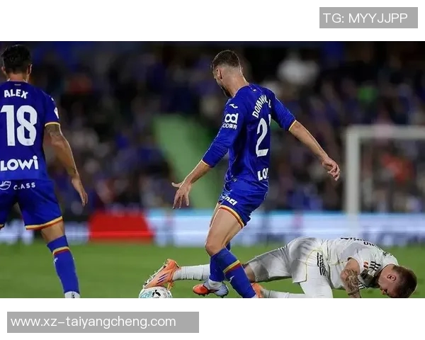 独立摄像机揭示姆巴佩场上言语抱怨对手拖延时间及补时不足问题